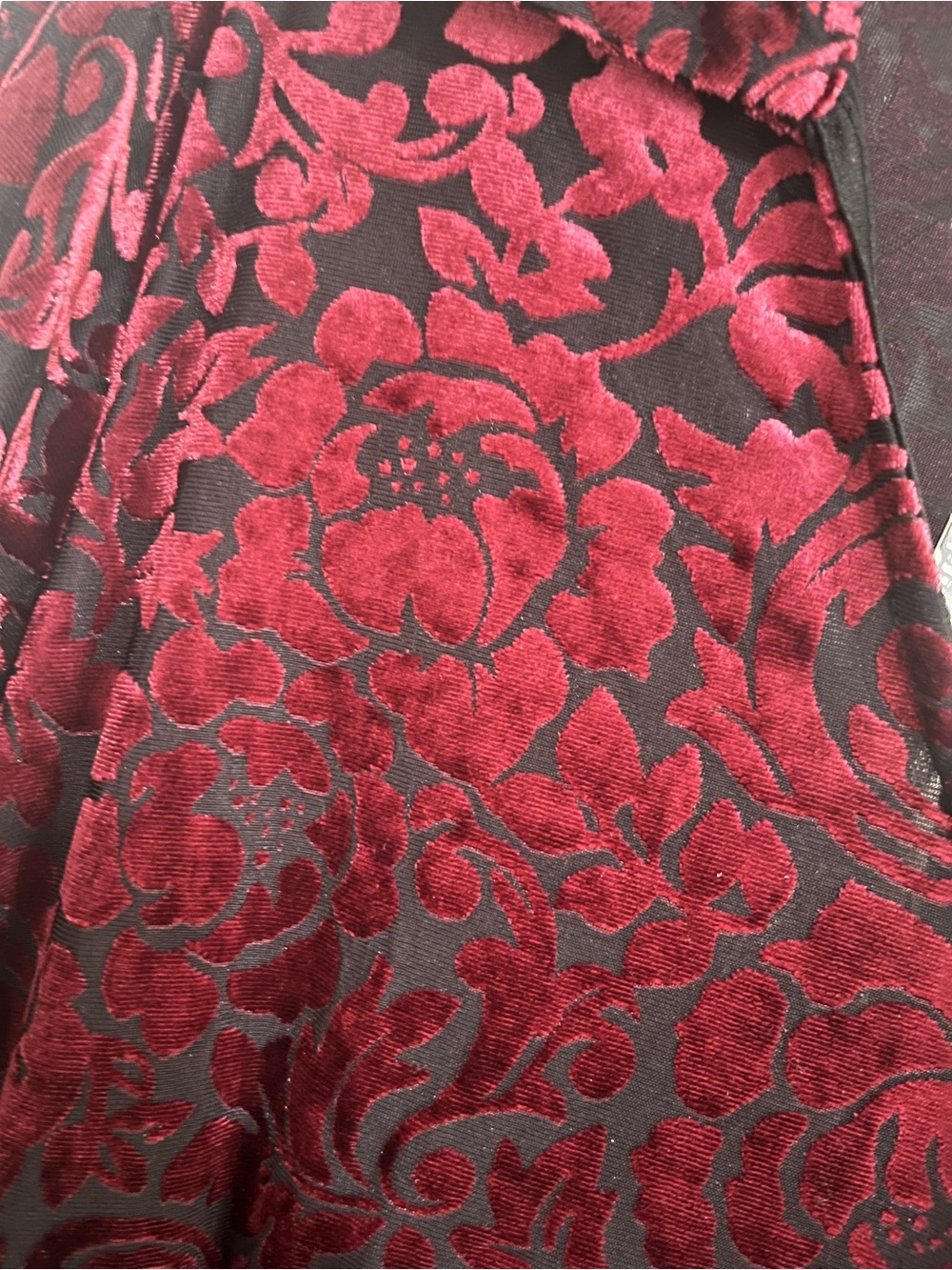 Ultra Pink Burgundy Velvet Floral Button-Down Shirt - Picture 4 of 5